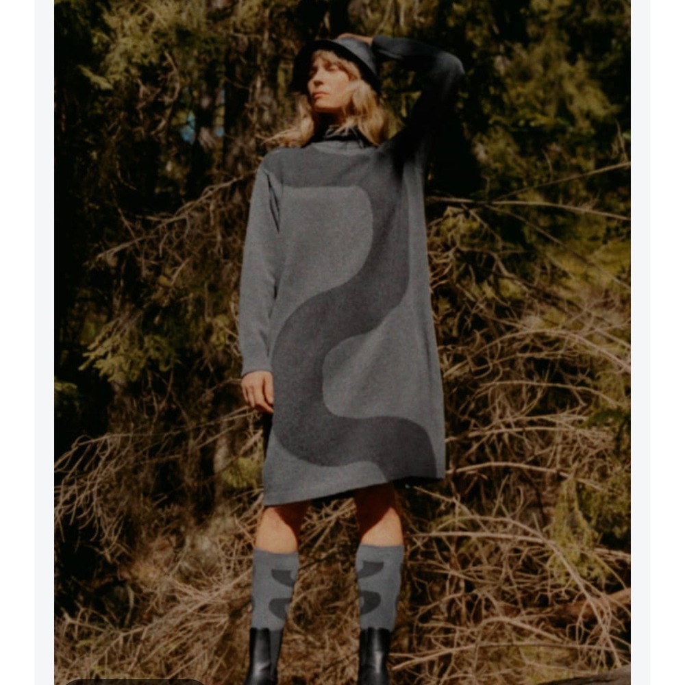 Marimekko x Uniqlo 100% Wool Graphic Sweater Dress Gray Black Size Medium